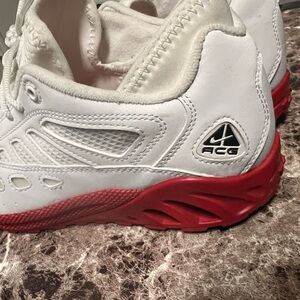 Nike ACG White and Red Athletic Shoes